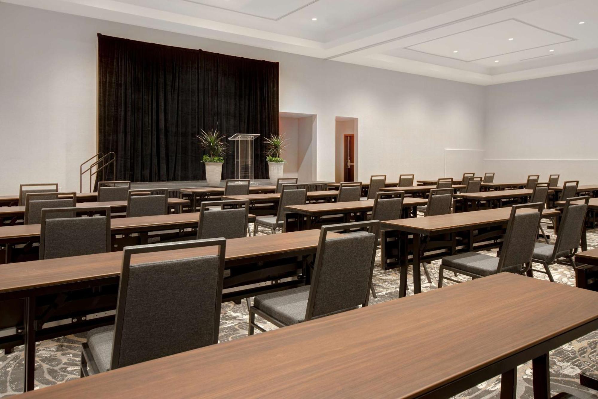 Embassy Suites By Hilton Alpharetta Halcyon Экстерьер фото